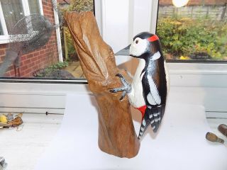 Vintage Hand Carved Wood Black Forest ? Woodpecker On A Tree Figure 21 Cm Tall