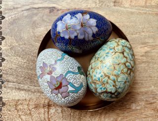 Chinese Floral Vintage Cloissóne Decorated Eggs Set Of 3 Vgc