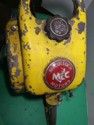 Early Built Rare Vintage McCulloch 3 - 25 Chain Saw rare oem paint 3