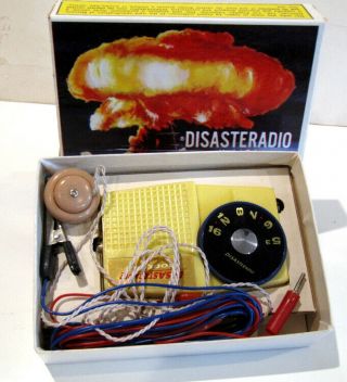 Disasteradio Model B - 1 Am Radio Portable W/ Box Rare Vintage 1960 Japan