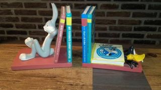 Extremely Rare Looney Tunes Bugs Bunny And Daffy Duck Figurine Bookends Statues