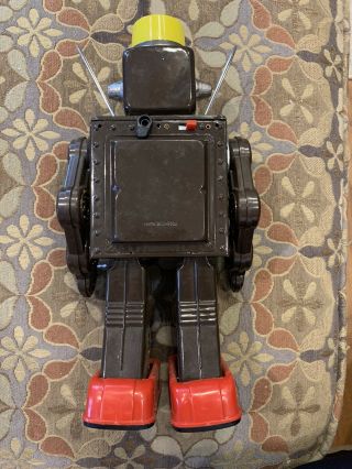 Fighting Robot,  made by Horikawa,  Japan 1962,  Rare Tim Toy Robot from Golden Era 2