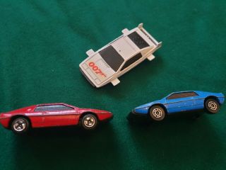 Corgi Lotus Esprit James Bond Car And Rare Blue And Red Version