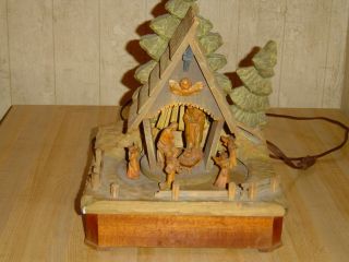 Rare Vintage Anri Italy Hand - Carved Wood Lighted Moving Nativity Scene Music Box