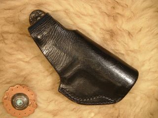 Rare Vintage Safariland Leather Belt Holster For The O.  M.  C.  380 Auto (amt)