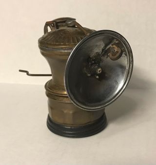 Vintage " Universal Lamp Co.  ".  Auto - Lite Carbide Coal Miner 