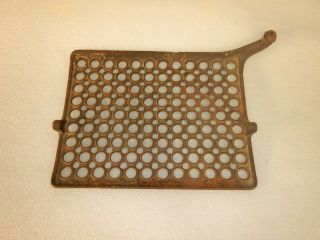 Antique White Treadle Sewing Machine Cast Iron Foot Pedal Industrial Vintage