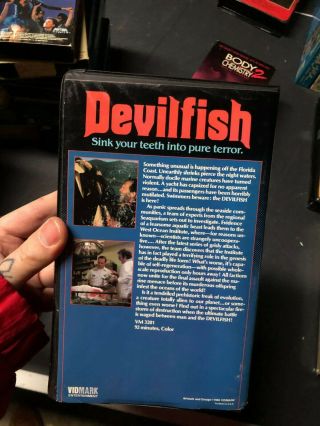 DEVILFISH VIDMARK VIDEO HORROR SOV SLASHER OOP RARE SLIP BIG BOX HTF VHS 2