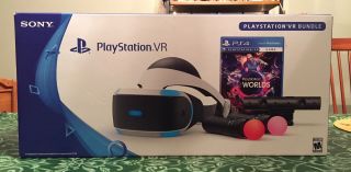 Sony Playstation Vr Worlds Console With Accessories.  Cond.  Rarely.