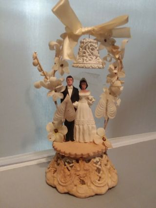 Vtg 1940 - 50s Bridal Wedding Cake Topper Plaster Figures & Base Cloth Flowers Bel