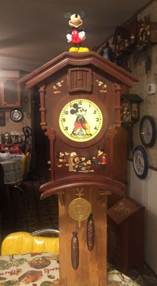 Vintage Rare Mickey Mouse Cuckoo Clock Le Bradford Exchange