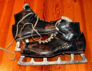 Rare Vintage Pair Ccm Professional Ice Hockey Goalie Skates Signed Rogie Vachon