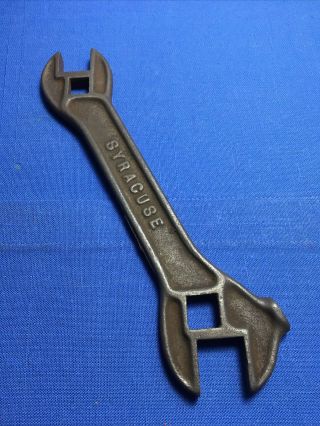 Antique Lh22 Syracuse Deere Chilled Plow Implement Wrench Tool