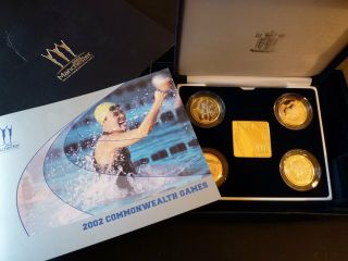 2002 Royal Proof Coin Set £ 2 Commonwealth Games.  Rare