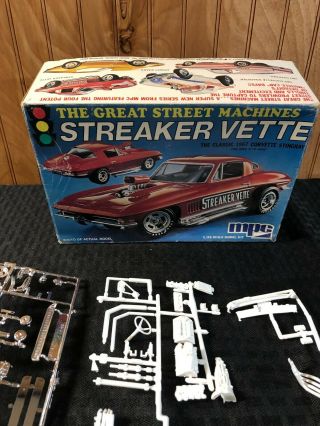 Vintage MPC 1967 Corvette Stingray STREAKER VETTE 1 - 3703 Opened Complete Rare 2