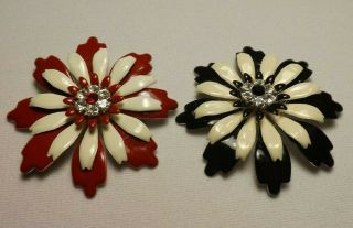 2 Vintage Metal Red & White - Black & White Enamel Flower Pin Brooches 2 1/2 "