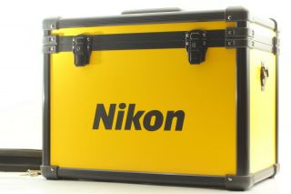 【rare Near Mint】 Nikon Vintage Yellow Hard Aluminum Camera Case From Japan 389