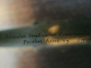 Antique Violin by Antonius Cremonius Stradivarius with Case 2