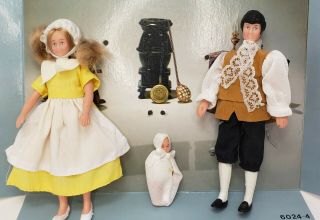 3 Vintage Colonial Dollhouse Dolls Family 6 Inches Tall Horsman Mom Dad Baby