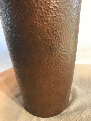 RARE Antique Hand Hammered Copper Tall Vase Arts & Crafts Stickley Roycroft Era 2