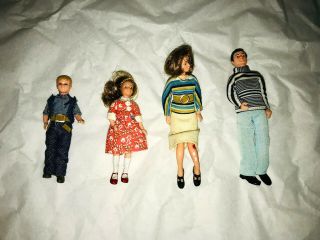 Vintage Swedish Lundby Dollhouse 4 - Piece Family Set 1:16