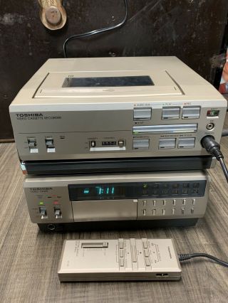Vintage 1981 - 82 Toshiba V - 9035 Betamax Top Loader Player Complete Rare
