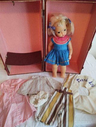 Vintage Blonde Terri Lee Doll Wardrobe Trunk Case And Clothing Outfits