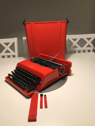 Rare Retro Olivetti Valentine S Typewriter Schreibmaschine Máquina De Escrever
