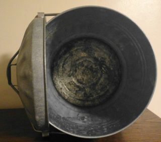 Vintage Galvanized Steel 6 Gal Trash Can with attached Lid Made in Britain 3