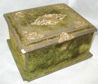 Antique Green Velvet Jewelry Box Vanity Case Silk Lining Hinged Lid 5x4x3