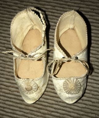 Antique White Kid? Leather Doll Shoes For French Or German Doll 3 3/4” Long