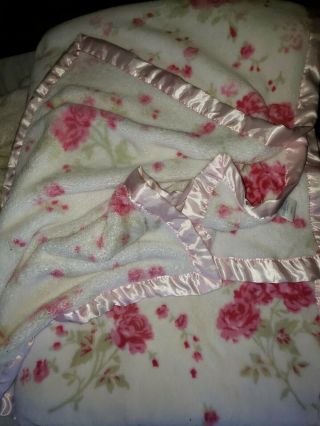 RARE Rachel Ashwell Shabby Chic KING 2 ply Pink Roses Plush Blanket Satin TRIM 2