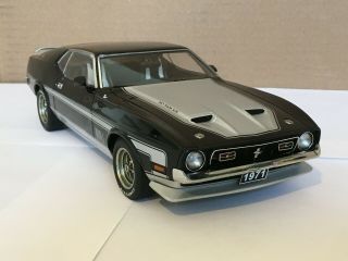 1971 Ford Mustang Mach I Fastback Black – Autoart 1/18 Scale Diecast – Rare