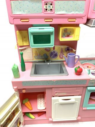 Vintage 1991 Meritus Barbie Kitchen With Lights And Sounds Read Info 2