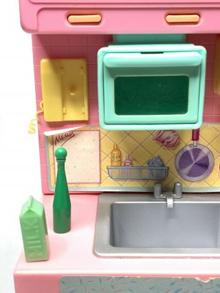 Vintage 1991 Meritus Barbie Kitchen With Lights And Sounds Read Info 3