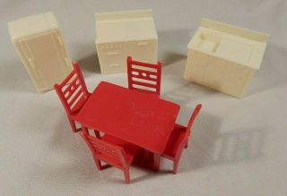 Vintage Pyro Dollhouse Kitchen Set: Fridge,  Stove,  Sink & Table And 4 Chairs