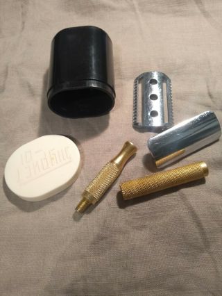 Vintage Soviet Safety Razor Mini Shaving Kit Travel Case Rare