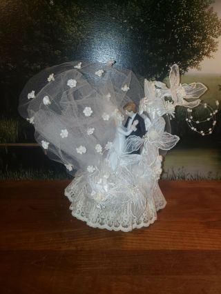 Vintage Bride And Groom Cake Topper Lace White Flowers And Ribbon Porcelain