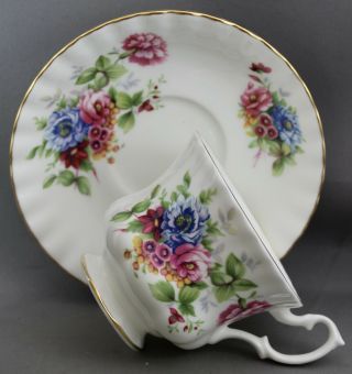 Royal Albert Teacup & Saucer - Summertime Series/flowers M 486