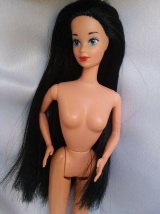 Vintage Mattel Barbie 1993 Tara Lynn Raven Black Hair Steffie Face Blue Eyes