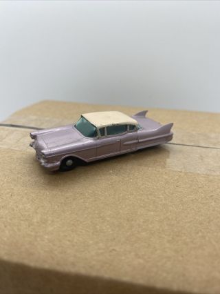 Vintage Matchbox Lesney 27 Cadillac Sixty Special.  Rare Black Wheels