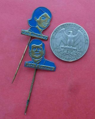 2x Very Rare Lapel Pins John F Kennedy Jfk With Jackie Onassis 60s 2x53