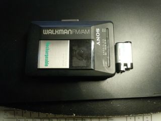 Rare Vintage Sony Wm - Af29 Cassette Walkman • Great
