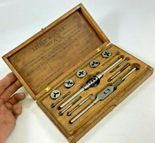 Vintage Antique The J.  M.  Carpenter Tap And Die Co Set W/ Wood Case