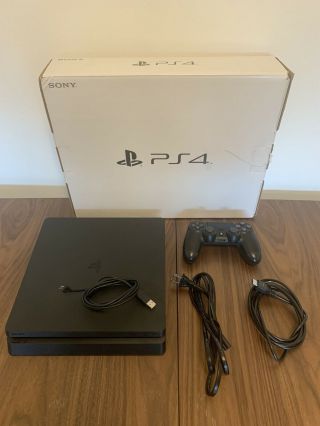 Sony Playstation 4 Slim 1tb Console Adult Owned Rarely W/ Controller