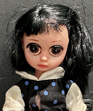 Vintage 1960’s Susie Sad Eyes 8” Vinyl Doll Blythe Era Black Hair Big Eyes S1 3