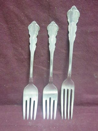 3pc Silverplate Reed & Barton Dresden Rose Dinner Fork 7 3/8 " & 2 Salad Forks