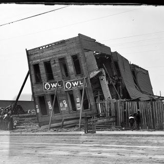 Antique Glass Plate Negative Photograph Owl Tobacco Store Falling Down 4” X 5”