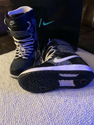 Nike Snowboarding Boots Nike Zoom Force 1 Size 10.  5 Rare Pattern