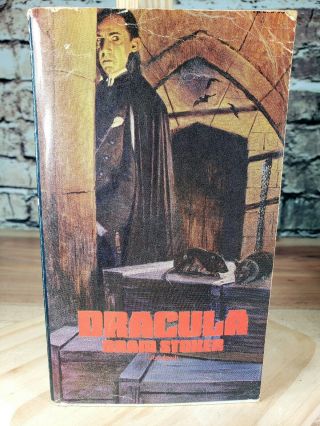 Dracula Bram Stoker Vintage Horror Paperback Rare 1971